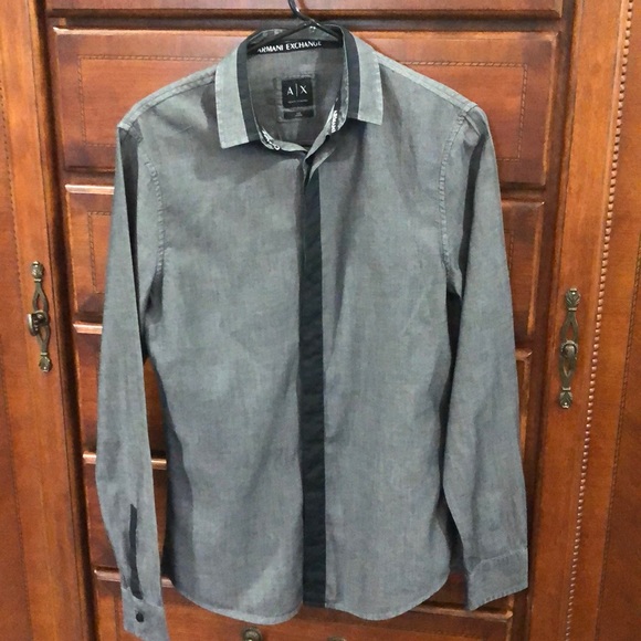 Men’s button down shirt. - Picture 3 of 10